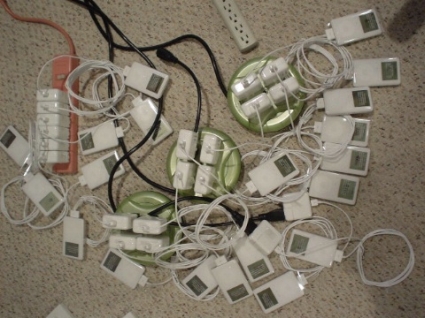 Crazy Amount of iPods